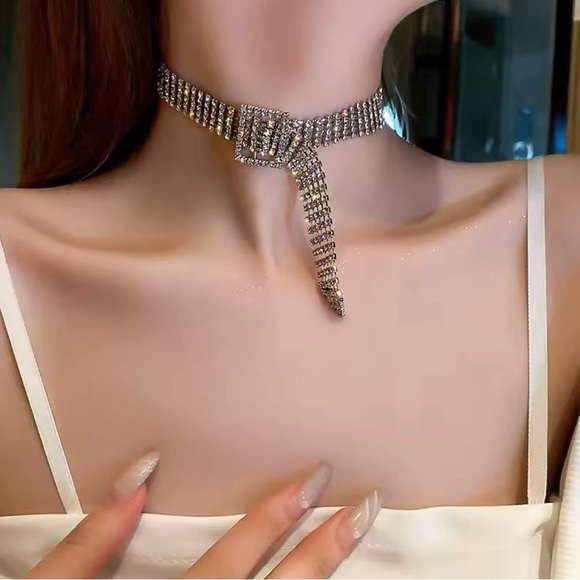 Full Rhinestone Choker Necklaces for Women Shiny Silver  Necklaces State… - Picture 3 of 4